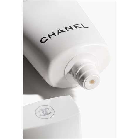 facial cleanser chanel|chanel le blanc face wash.